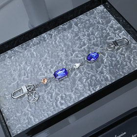 Louis Vuitton LV diamant enchantement chaîne sac décoration double ressort boucle chaîne pendentif-3