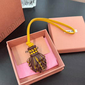 MIUMIU cuir bourrele fleur sac lanyard pendentif-3668