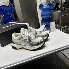 Chanel chaussures légères, confortables, antidérapantes et résistantes à l'usure